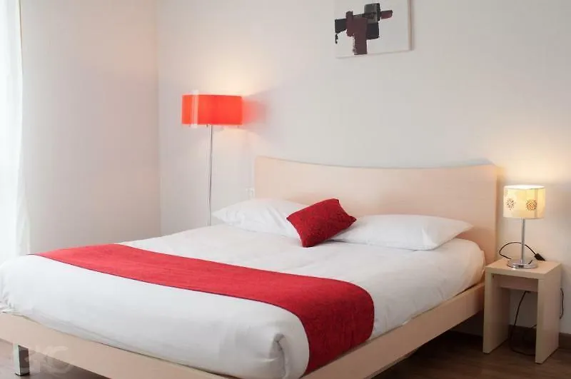 Alezan Hotel & Residence Toulouse 3*,